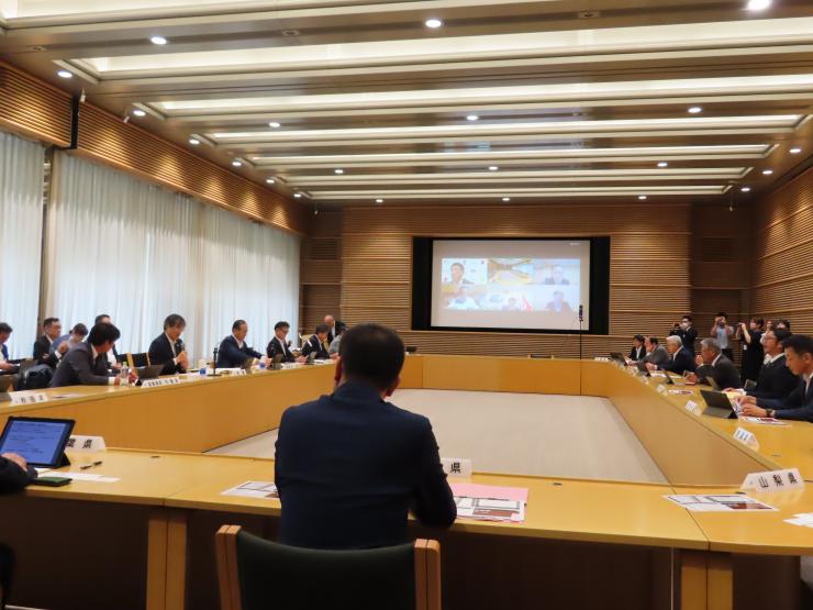 7月15日議長会の写真