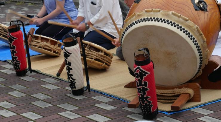 山叶本舗ステージ