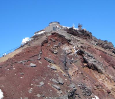 富士山測候所の写真