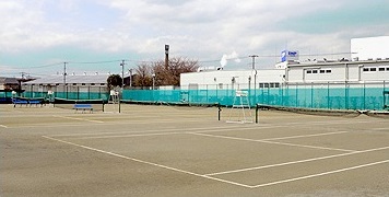 写真：三芳町運動公園テニスコート