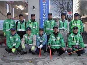 鳩山ニュータウン防犯パトロール隊の皆さん